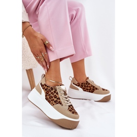 Baskets pour femmes sur une plate-forme massive à imprimé léopard beige 7