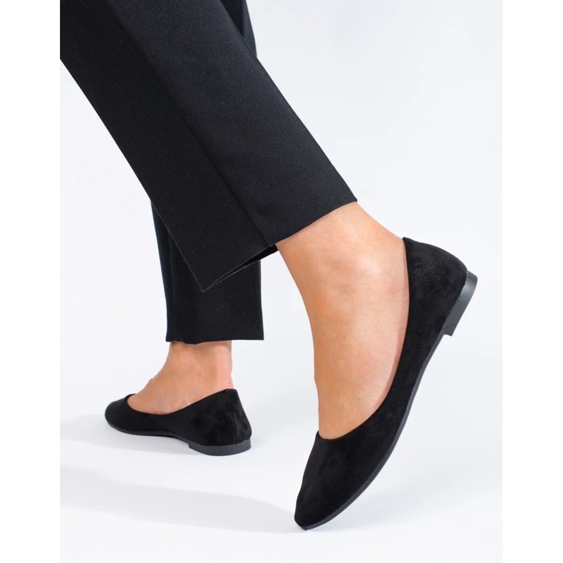 Ballerines confortables en daim noir 1