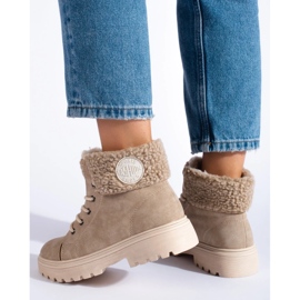 Chaussures de randonnée pour femmes avec peau de mouton beige 1