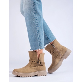 Bottines femme beiges en daim écologique 4