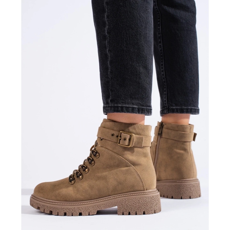 Bottines femme en daim beige 1