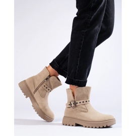 Bottines femme beiges en daim écologique 4