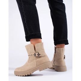 Bottines femme beiges en daim écologique 1