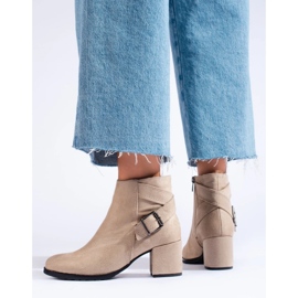 T.Sokolski Bottines en daim sur le poteau Sokolski beige 1 T.Sokolski Bottines en daim sur le poteau Sokolski beige 1