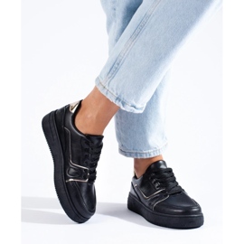 Baskets noires pour femmes sur la plateforme Shelovet le noir 2