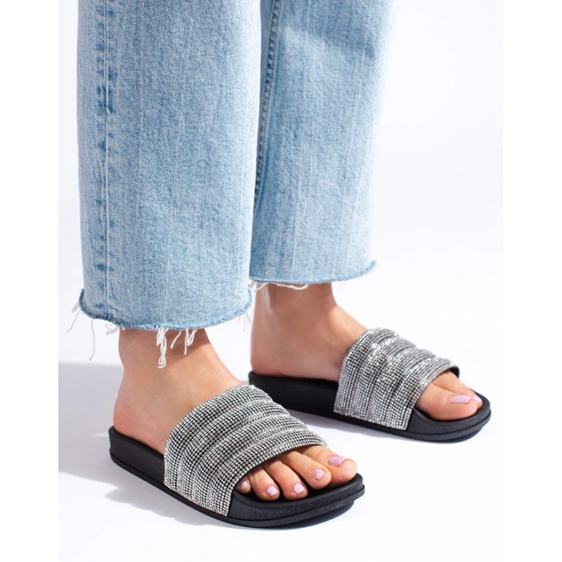 Chaussons noirs avec strass Shelovet 2
