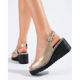 Sandales compensées dorées Shelovet d'or 2 Sandales compensées dorées Shelovet d'or 2