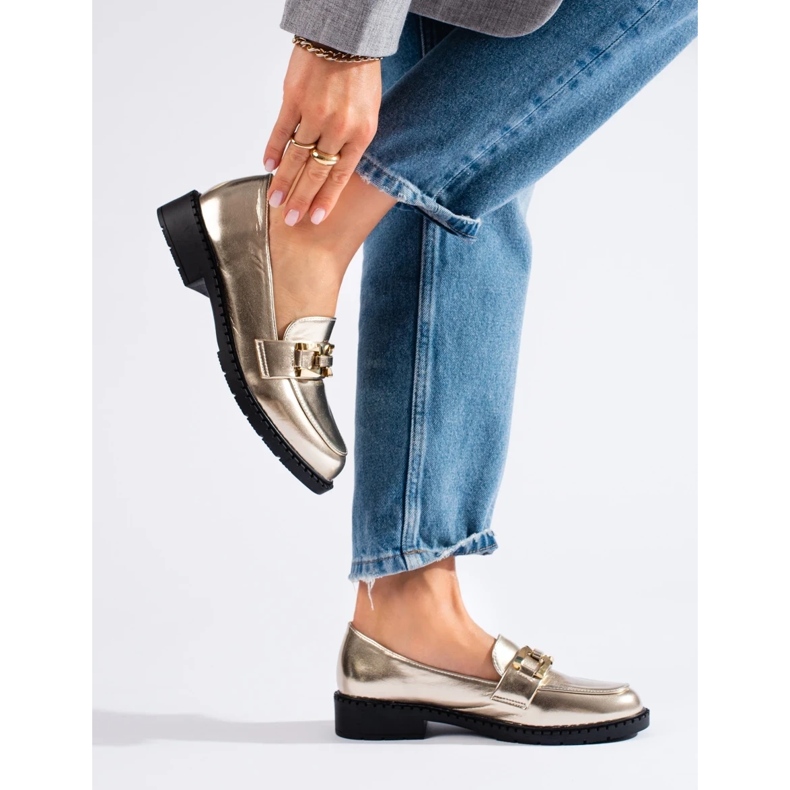 Chaussures dorées pour femmes 2