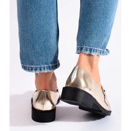 Chaussures dorées pour femmes 1