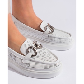 Goodin Mocassins femme blancs ajourés 2