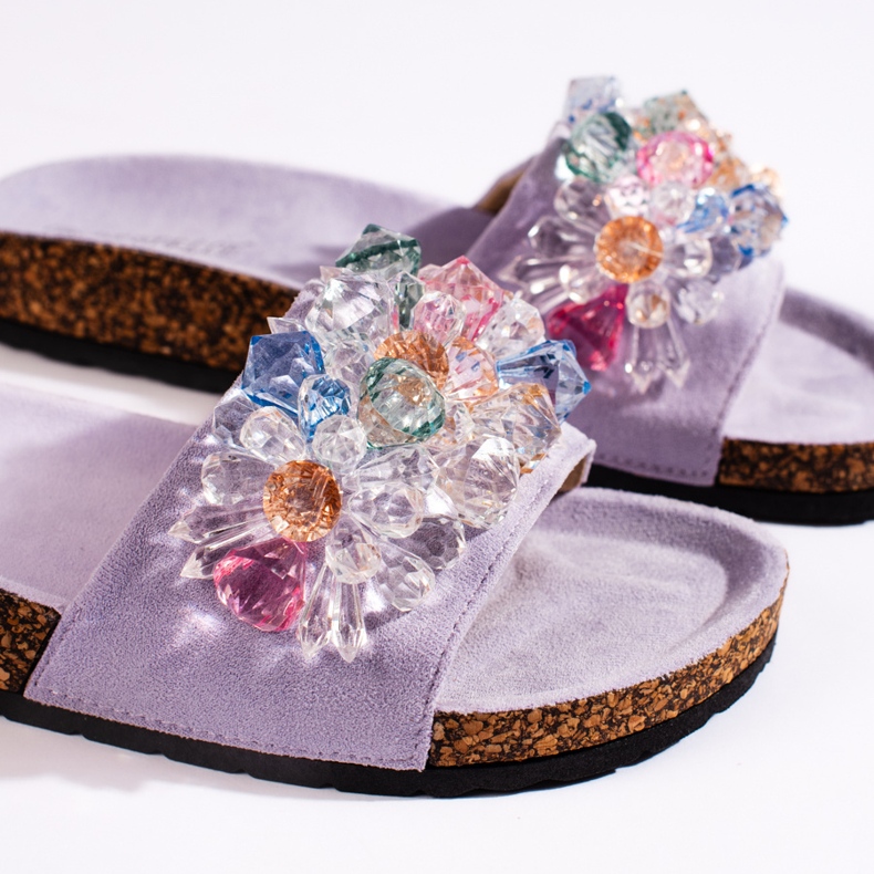 Tongs femme violettes en daim 2