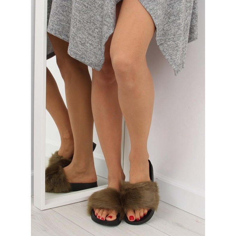 Chaussons fourrure verte S36 vert 1