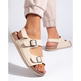 Sandales femme confortables beiges à boucles 2