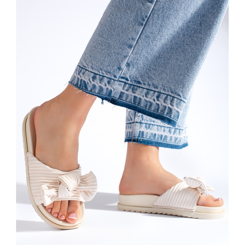 Babouches beiges à nœud 2