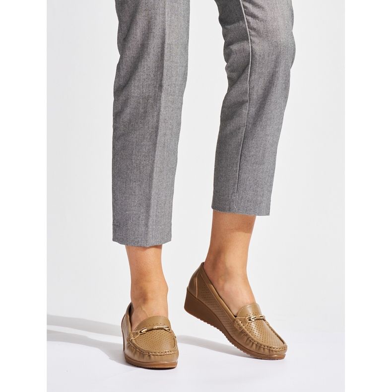 Mocassins marron ajourés à cale basse brun 1