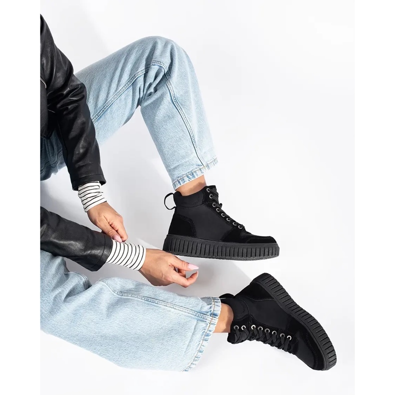 Bottines noires en cuir naturel avec semelle épaisse en relief le noir 2