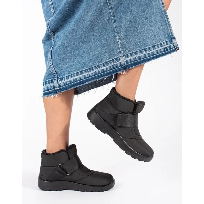 Bottes de neige confortables noires pour femmes 2