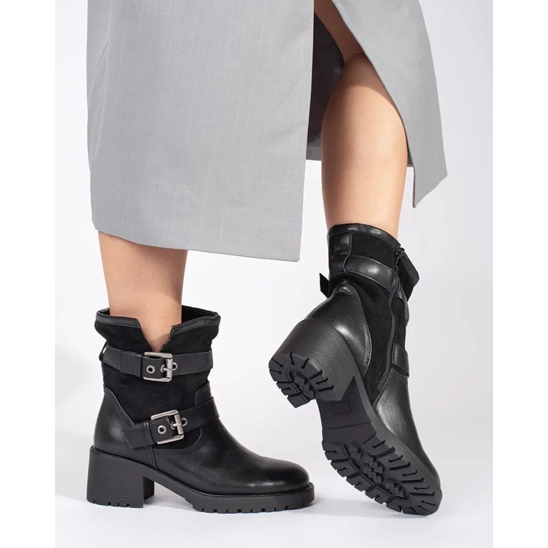 Bottines femme noires à talons et boucles le noir 1