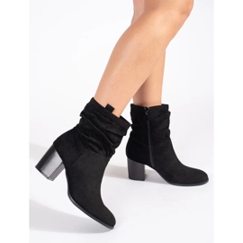 Bottines femme en daim noir sur le poteau le noir 5