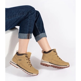 Vico Chaussures de trekking isolées marron brun 1 Vico Chaussures de trekking isolées marron brun 1