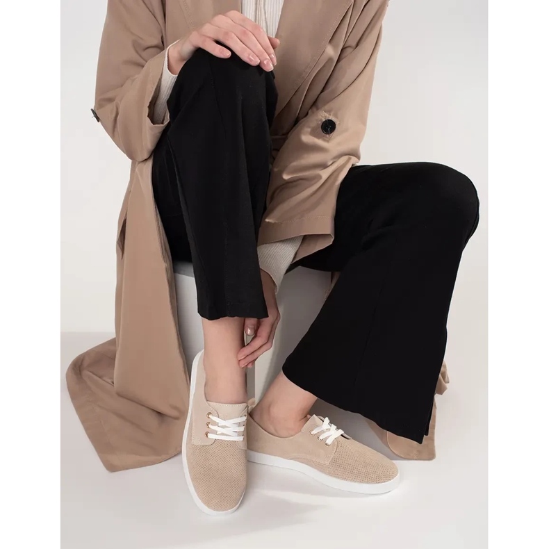 Goodin Baskets ouvertes beige en cuir naturel 1