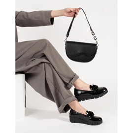 Goodin Mocassins de coin noir avec un ornement 1