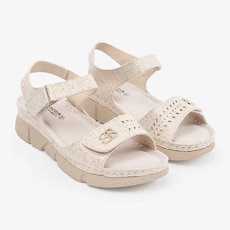 Goodin Sandales velcro aux femmes beige légères avec un ornement 1 Goodin Sandales velcro aux femmes beige légères avec un ornement 1