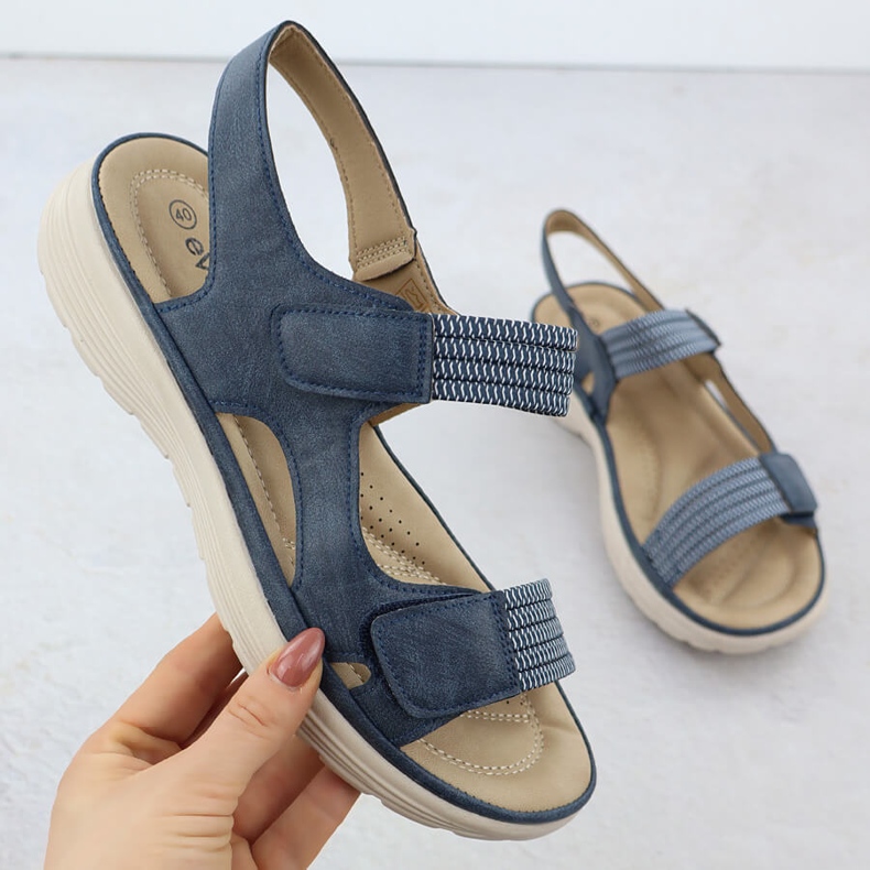 Sandales féminines sur la plate-forme confortable Navy Blue Evento 8874 bleu 1 Sandales féminines sur la plate-forme confortable Navy Blue Evento 8874 bleu 1