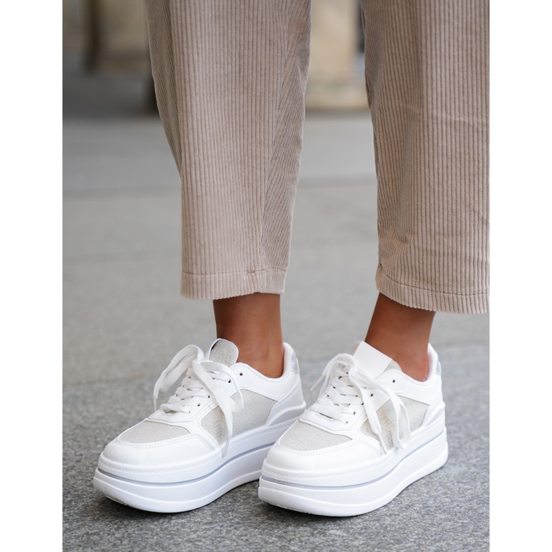 Baskets pour femmes avec un motif blanc blanche 2