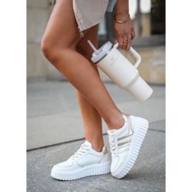 Baskets pour femmes sur la plate-forme en or doré 2