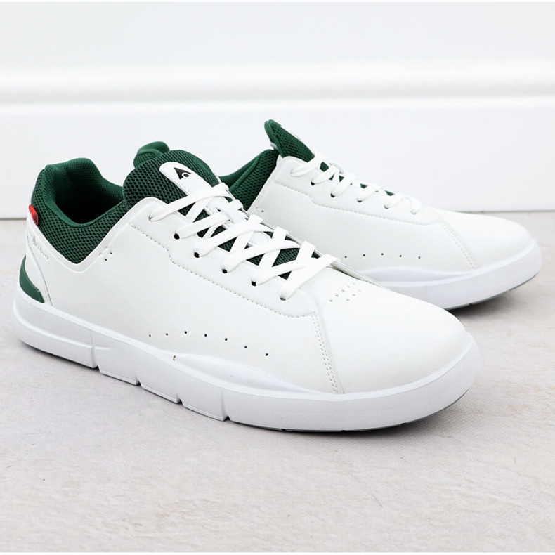 Chaussures de sport en cuir masculin blanc McArthur MC19 blanche 1 Chaussures de sport en cuir masculin blanc McArthur MC19 blanche 1