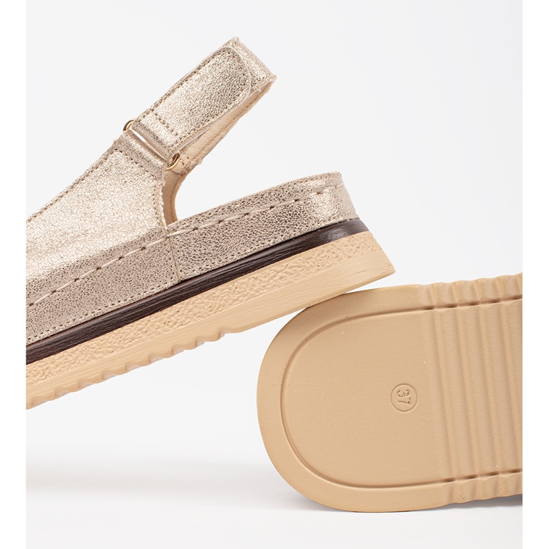 Goodin Sandales en or sur la plate-forme avec une épingle doré 1