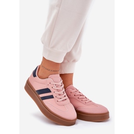 Baskets pour femmes sur la plate-forme avec rose en cuir écologique 1 Baskets pour femmes sur la plate-forme avec rose en cuir écologique 1
