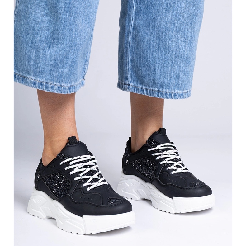 Baskets pour femmes noires avec inserts paillettes le noir 2