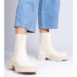 Bottines beiges à tige souple 1