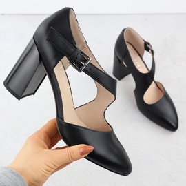 Pompes en cuir sur les chaussures de pilier avec Black Vinceza 91133 Strip le noir 1