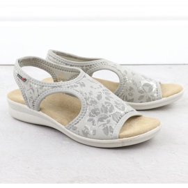Sandales féminines sur une éruption cutanée flexible avec des fleurs gris unisoft 7196 2