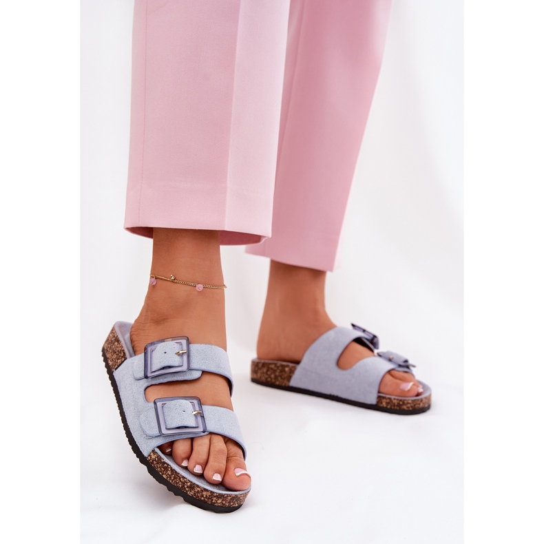 Les tongs des femmes avec des pinces sur la semelle en liège bleu 2