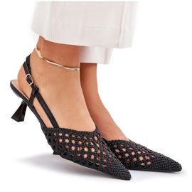 Talons hauts avec un nez pointu et un talon noir le noir 8