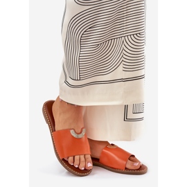 Les tongs pour femmes en cuir Eco avec des détails orange décoratifs 1 Les tongs pour femmes en cuir Eco avec des détails orange décoratifs 1