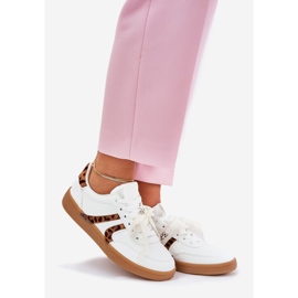 Baskets féminines basses avec imprimé léopard blanc en dentelle blanche 1 Baskets féminines basses avec imprimé léopard blanc en dentelle blanche 1