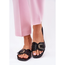 Les tongs plats des femmes avec une pince dorée noire le noir 2