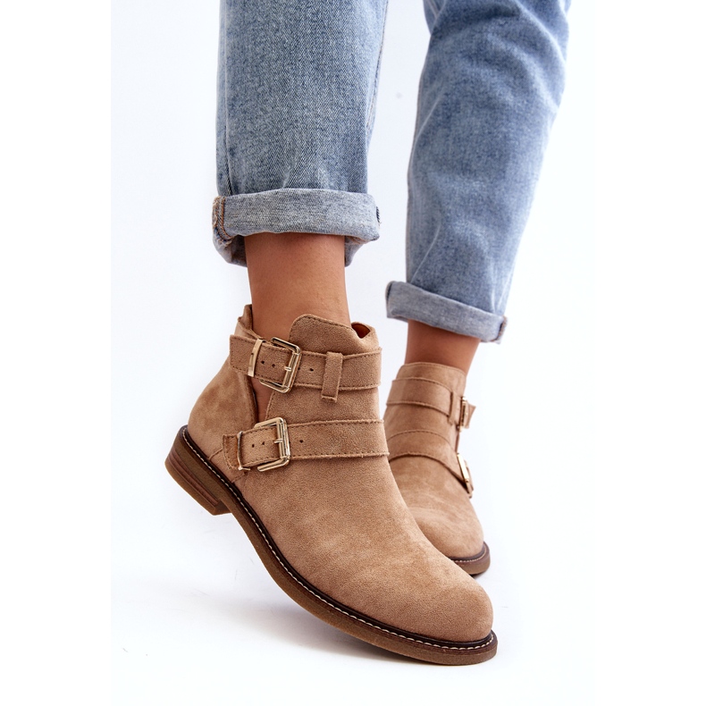 Talons plats des femmes avec des rayures beiges 5