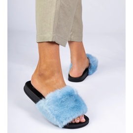 Tongs bleus 3