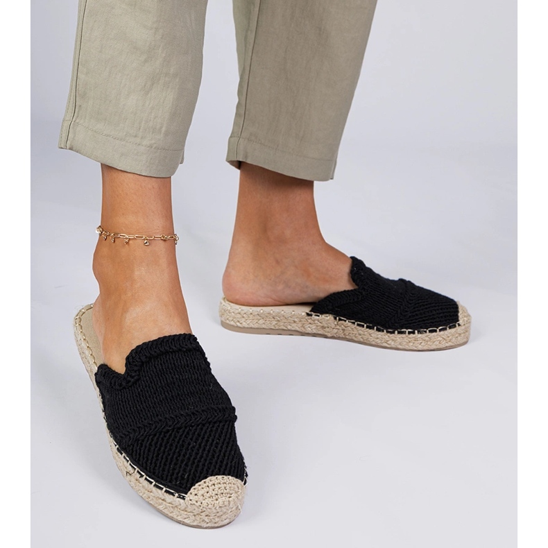 Slippers d'espadrilles pour femmes noires 1