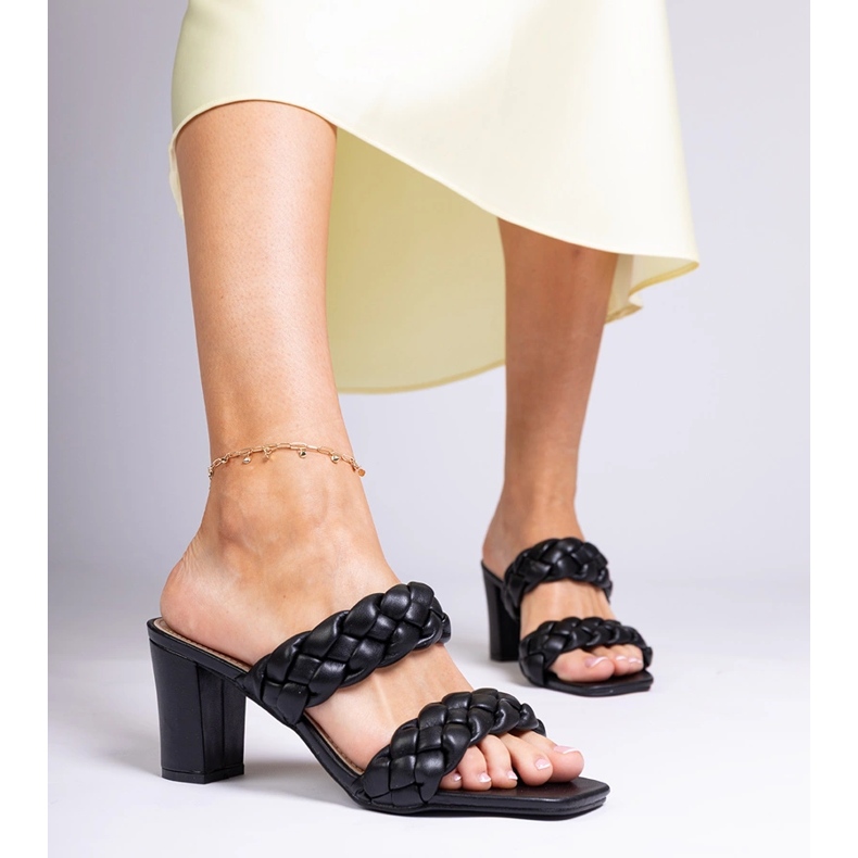 Talons hauts noirs 2