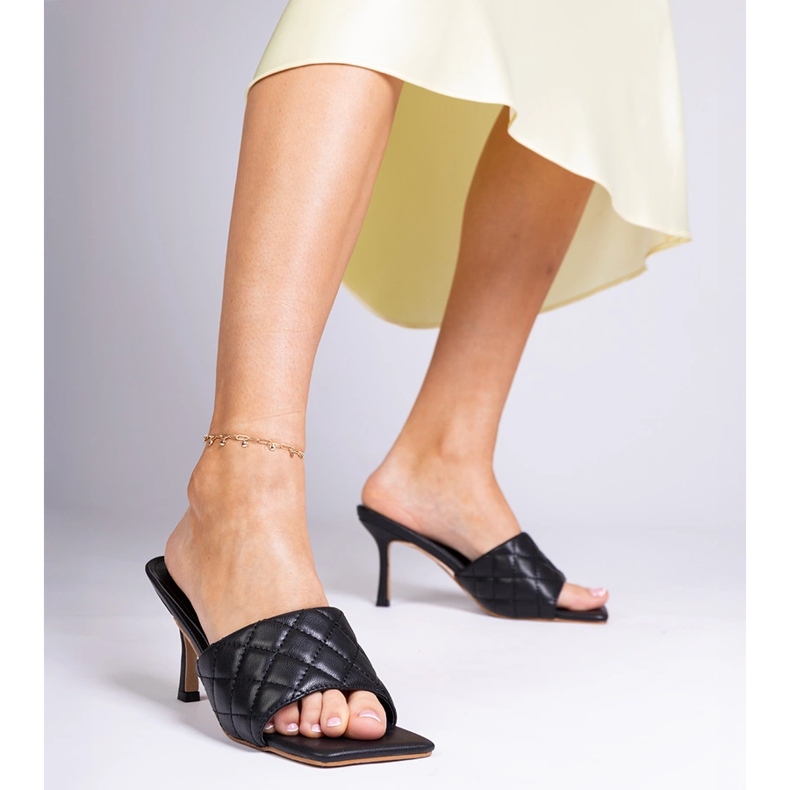 Claquettes à talons matelassées noires Penese 2