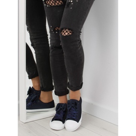 Baskets femme en satin bleu marine 1