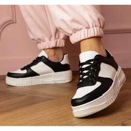 Baskets sportives noires sur platfotm le noir 1 Baskets sportives noires sur platfotm le noir 1
