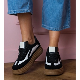 Baskets noires baskets sur une semelle épaisse 1